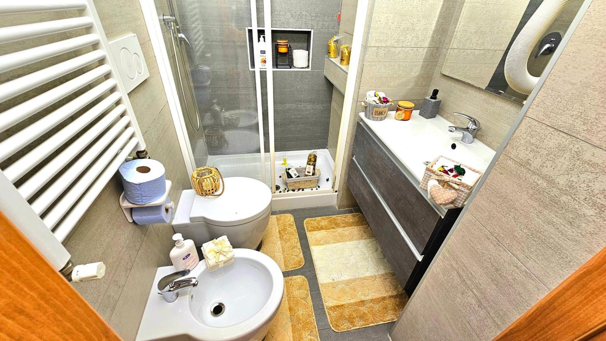 A Casa Simpatia Roma - Free Parking If You Book 4 Nights