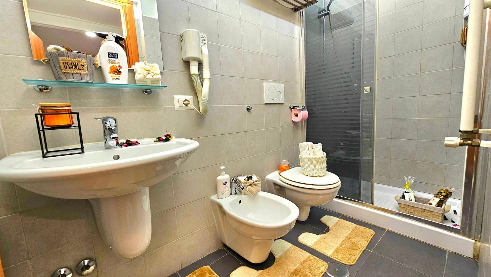 A Casa Simpatia - Free Parking If You Book 4 Nights Bed & Breakfast
