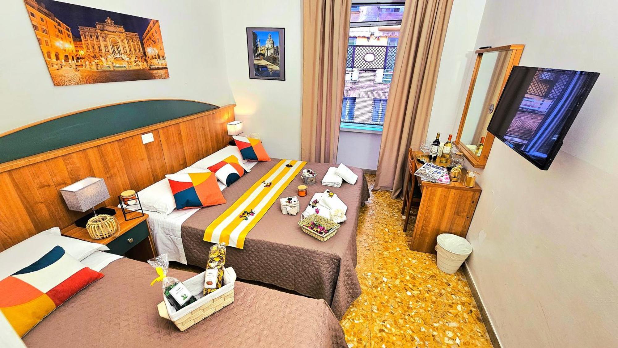 A Casa Simpatia Roma - Free Parking If You Book 4 Nights Roma